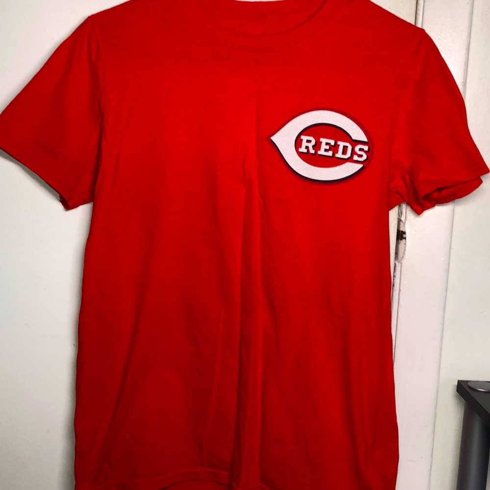 Red Majestic Cincinnati Reds baseball short sleeve T-shirt